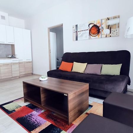 Pilsudskiego 11 By Homeprime Kraków Exteriör bild